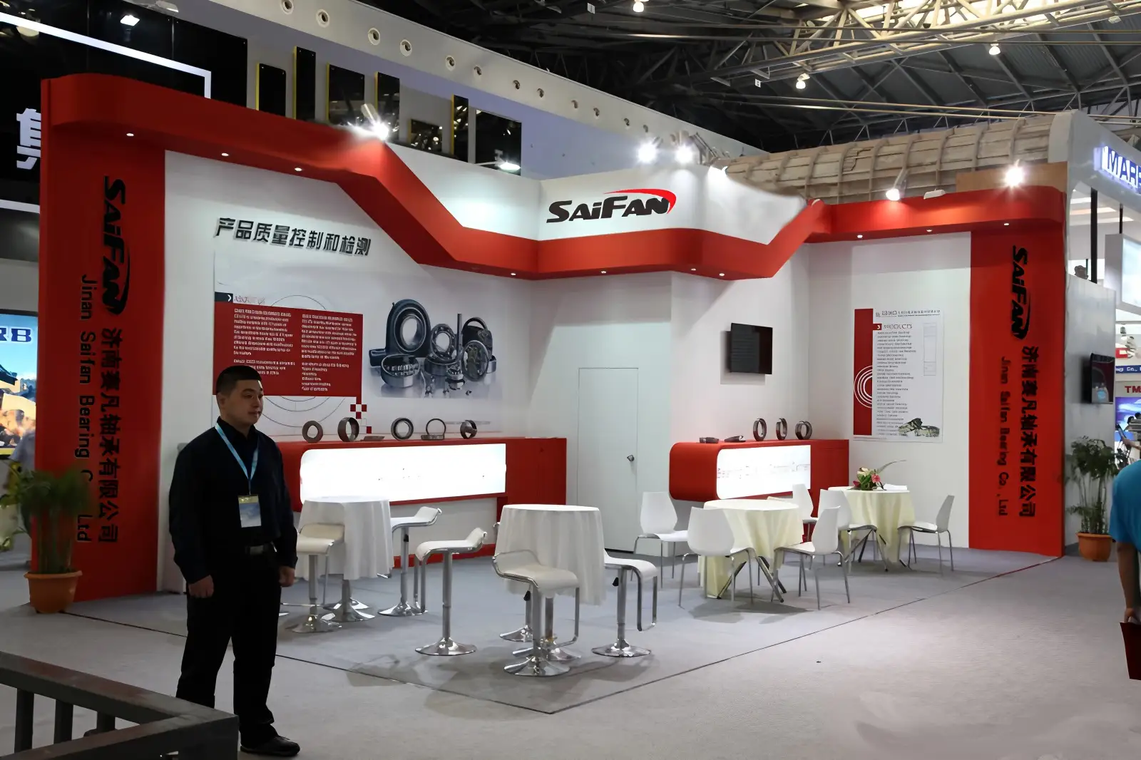 Saifan bearing products on display